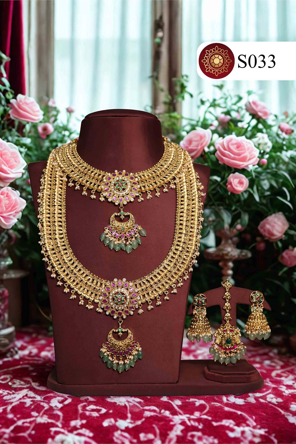 Jewellery S033