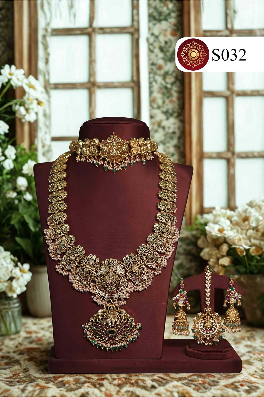 Jewellery S032