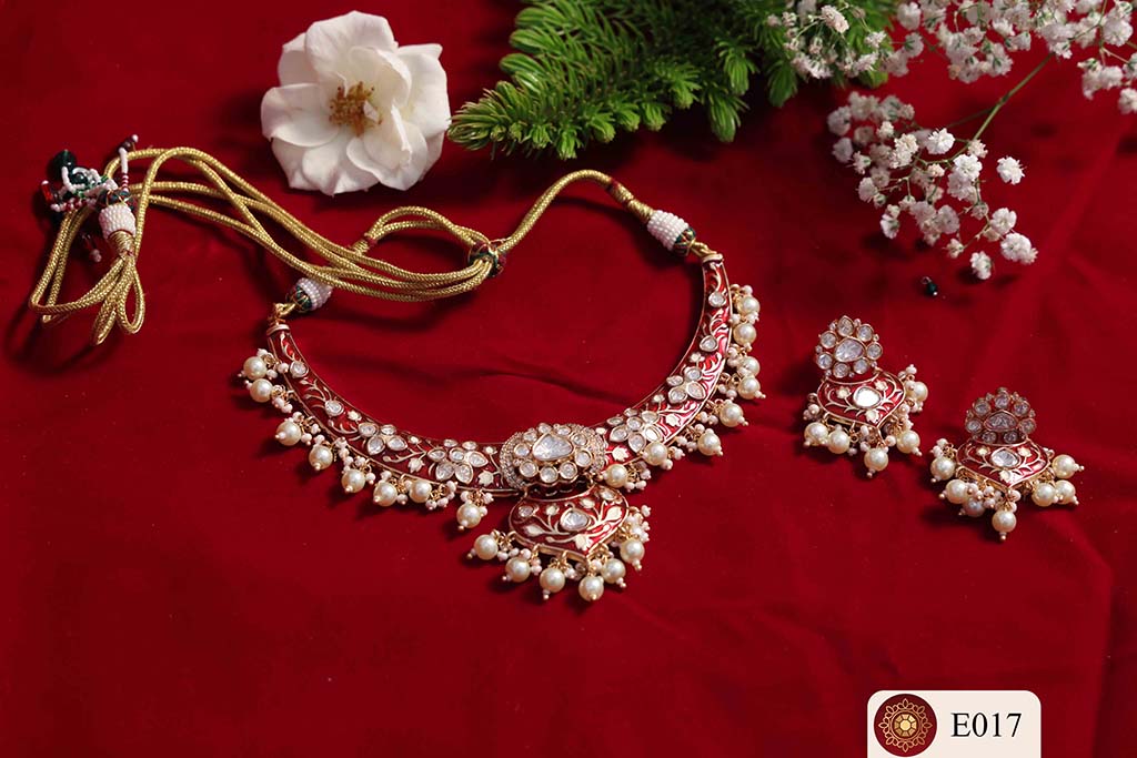 Jewellery E017