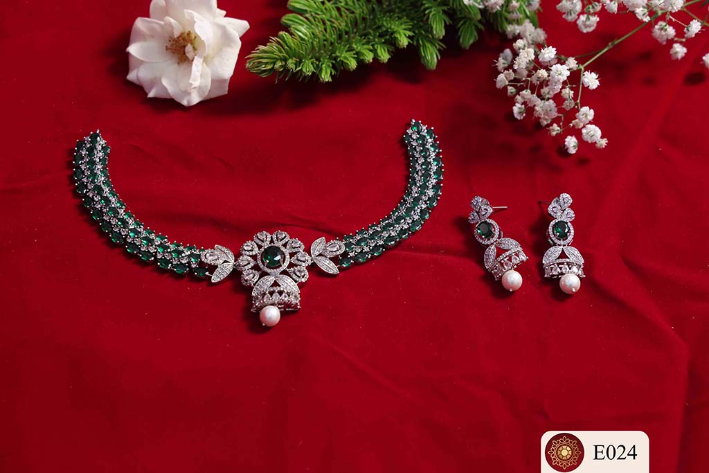 Jewellery E024