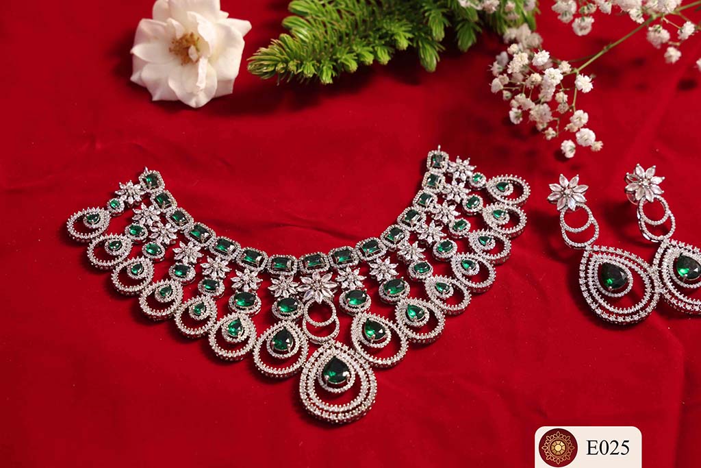 Jewellery E025