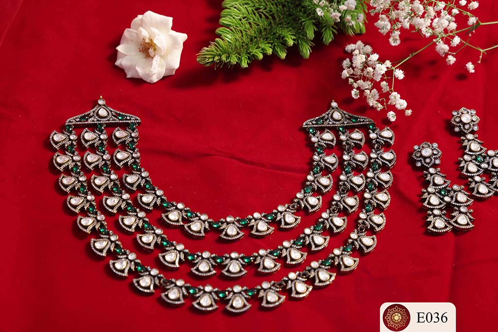 Jewellery E036