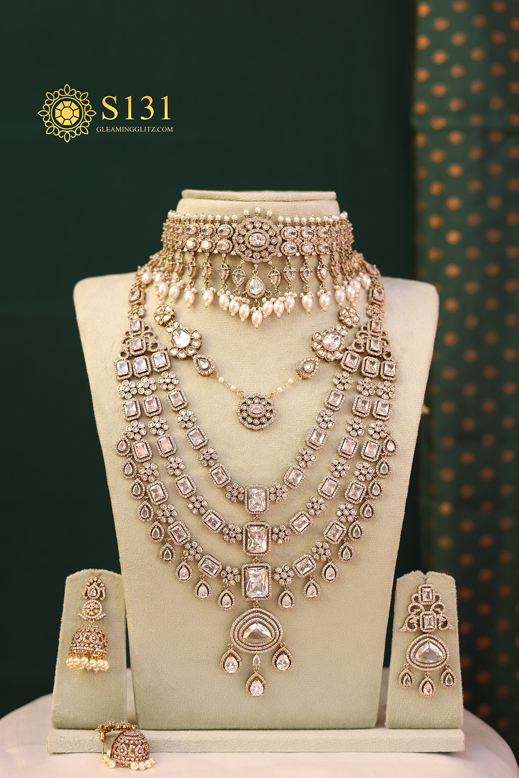 Jewellery S131
