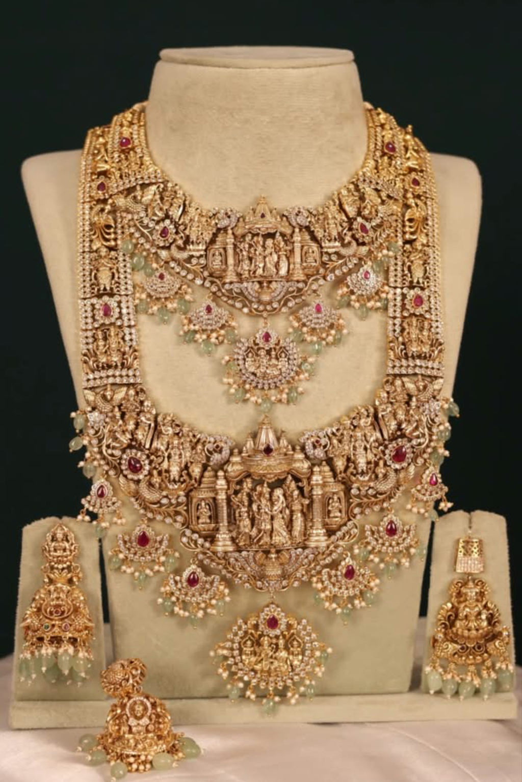 Jewellery S154