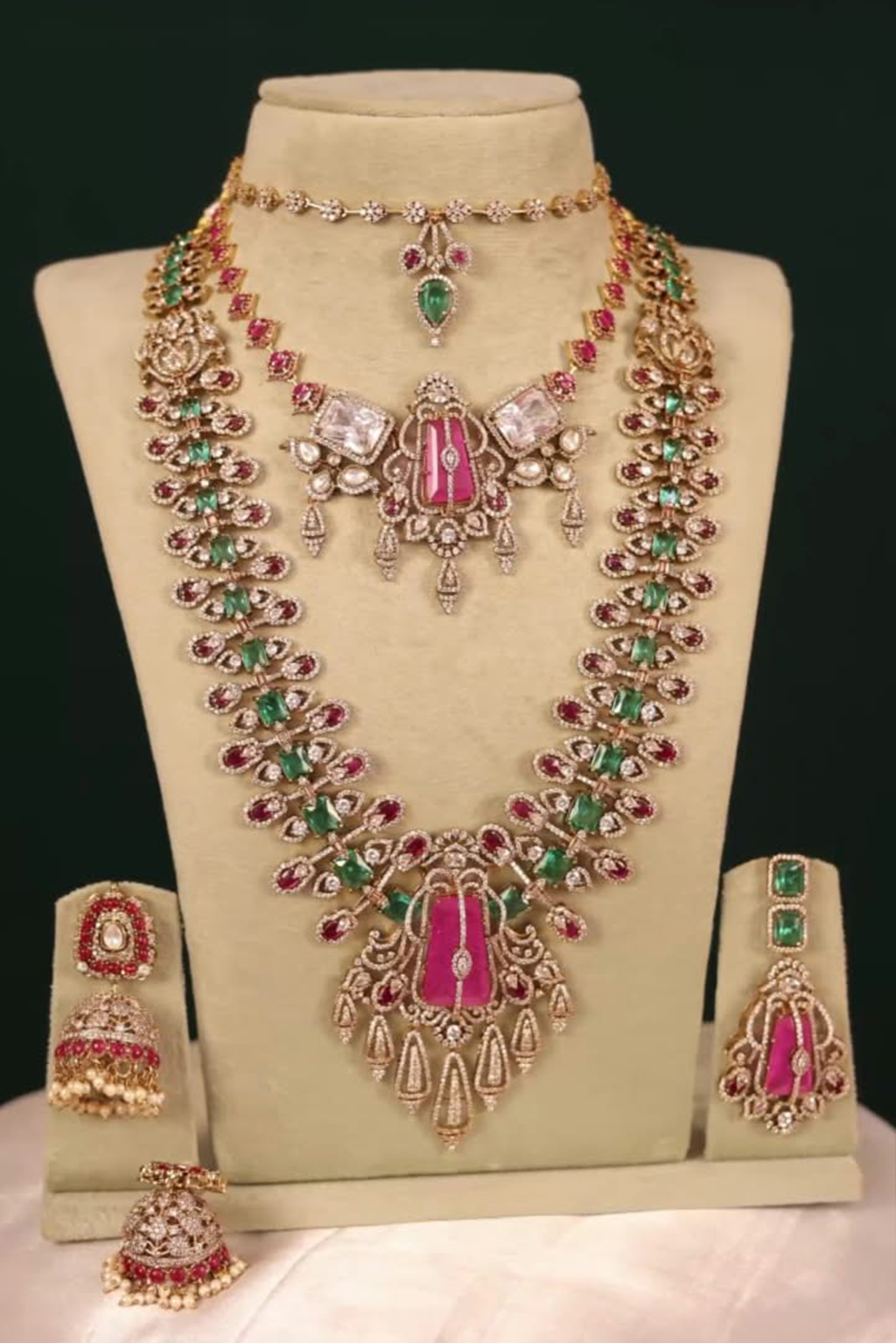 Jewellery S159