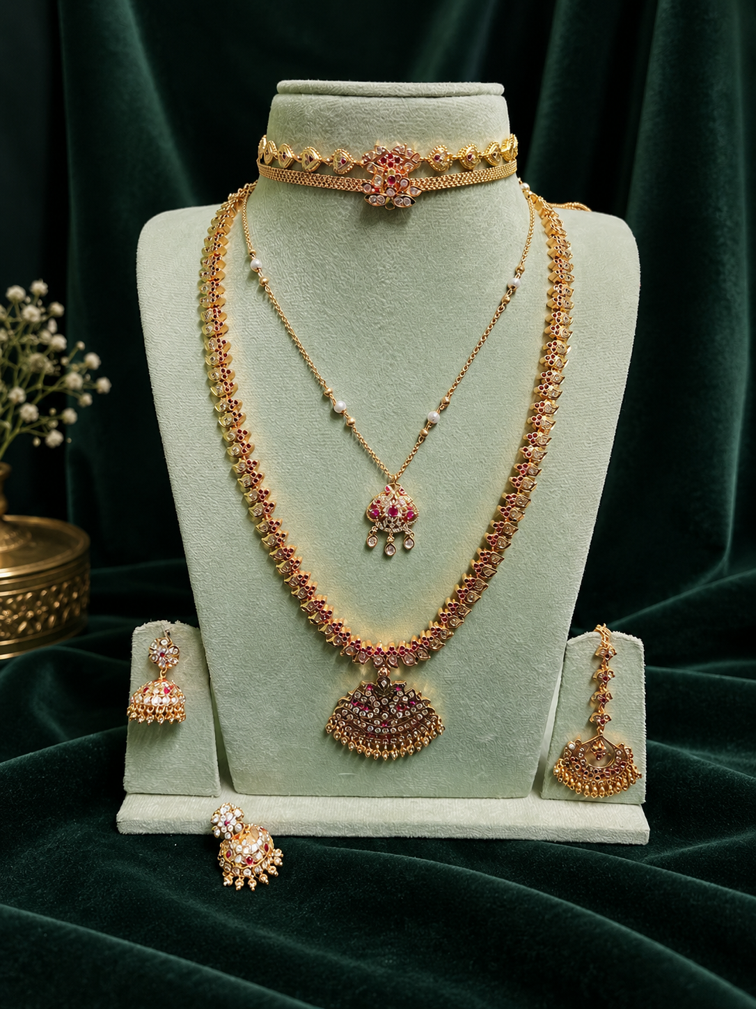 Jewellery S180