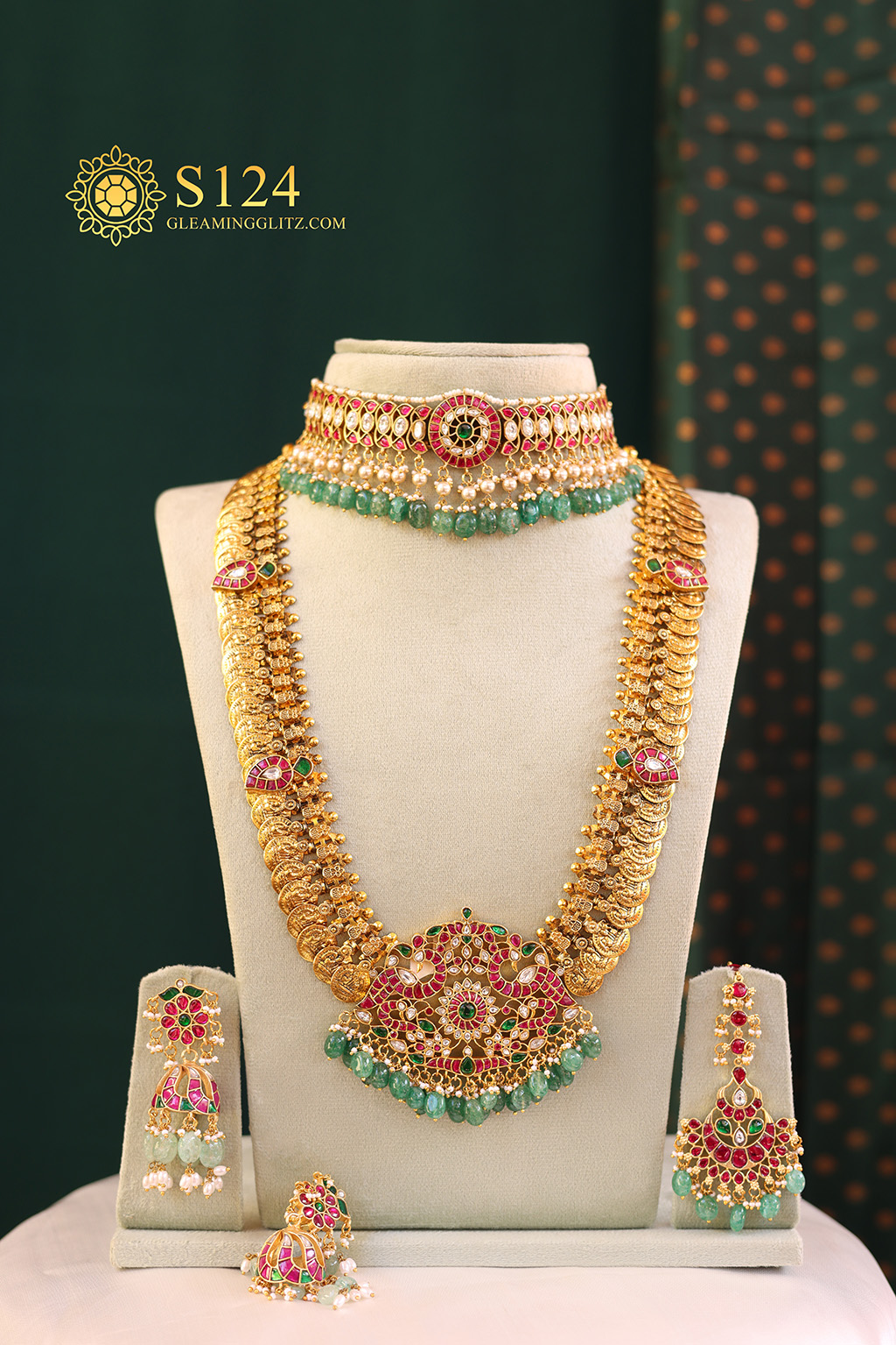 Jewellery S124
