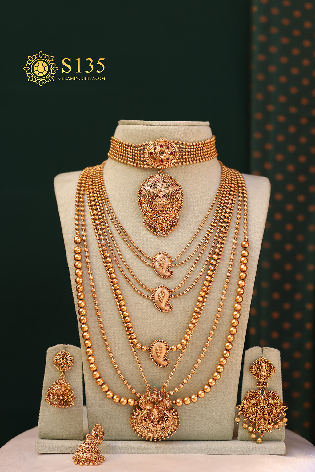 Jewellery S135
